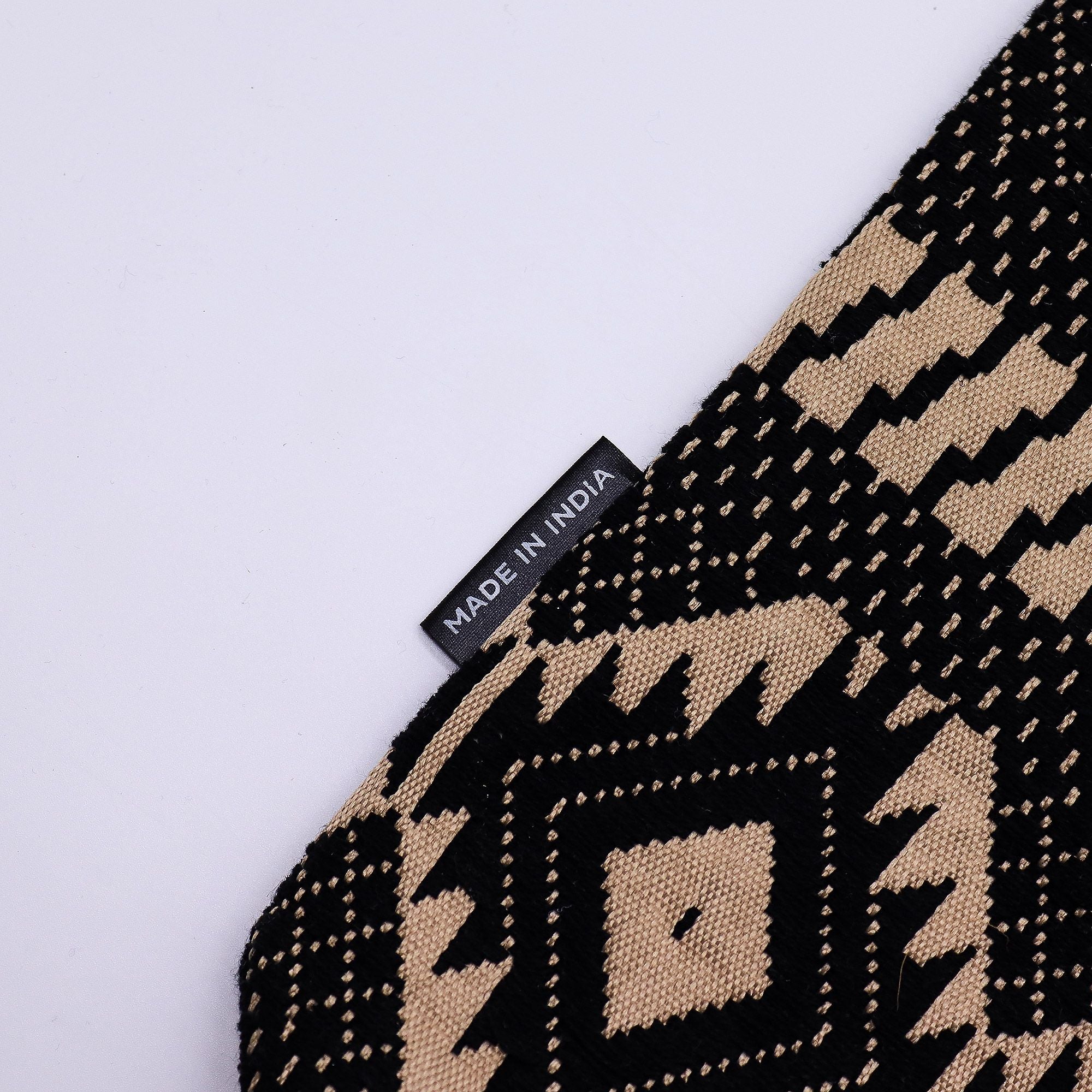 Jacquard Natural Bags - Desert Loom - Nomad Carryall