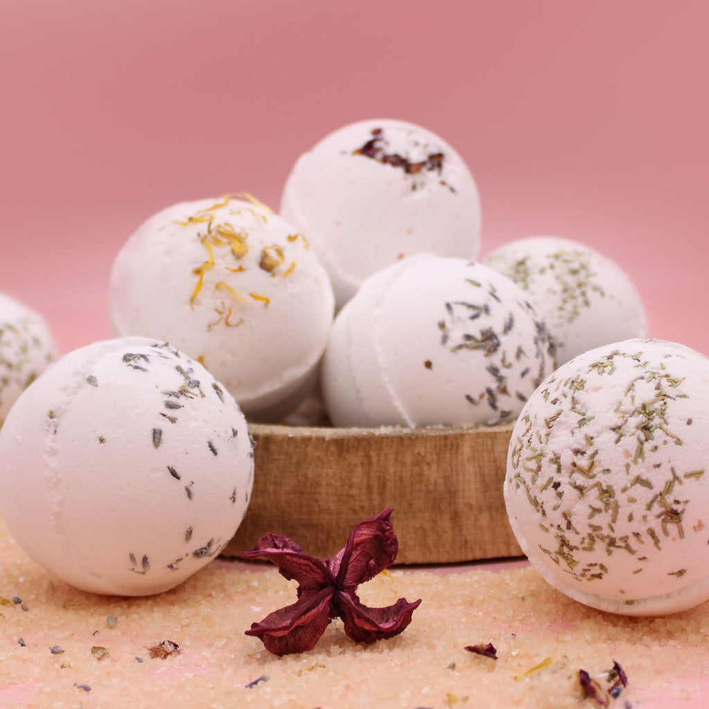 Clarity - Himalayan Salt Bath Bomb: Rosemary, Clary Sage & Olive Oil - 180g